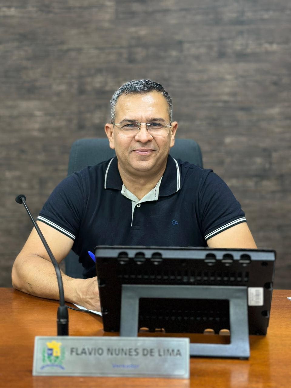 FLAVIO DO POSTO PEDE INFORMAÇÕES SOBRE ABASTECIMENTO DE ÁGUA E OBRAS DE INFRAESTRUTURA